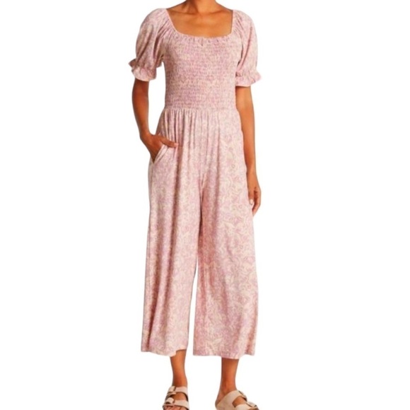 Wayf Violet Floral Ruffle Puff Sleeve Smocked Boho Cropped Wide Leg Jumpsuit  XS - Picture 1 of 10